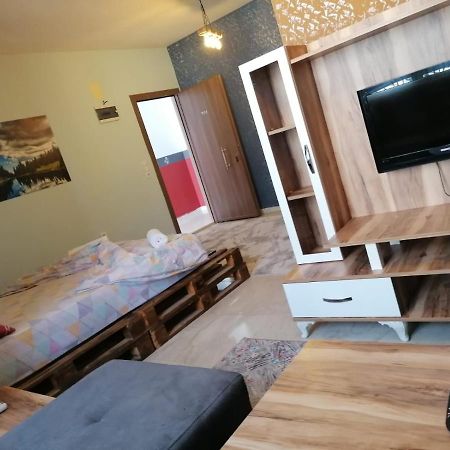 Aziz Konaklama Antalya Exterior foto